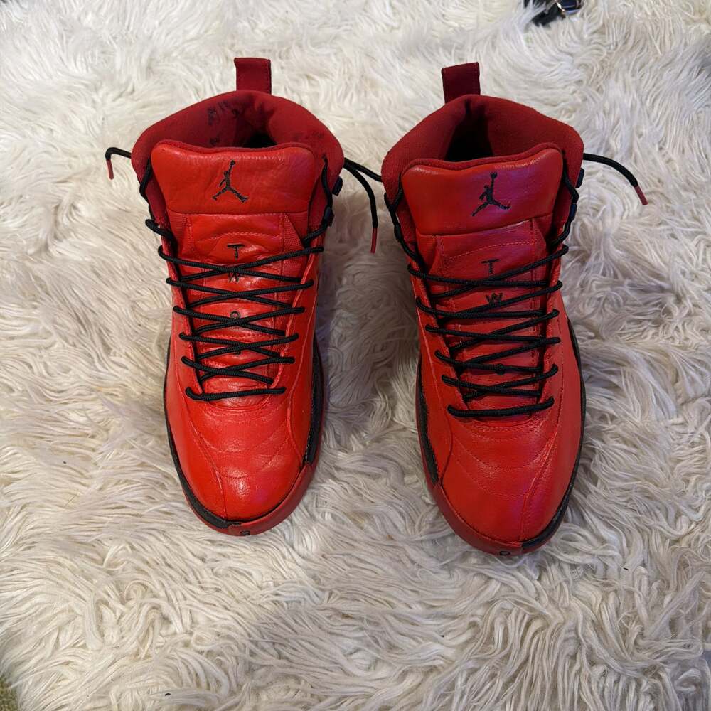 Nike Air Jordan 12 Retro Reverse Flu Game Varsity Red/Black